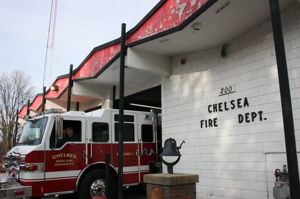 chelsea_fire-house_front_ 1_11-26-10.JPG